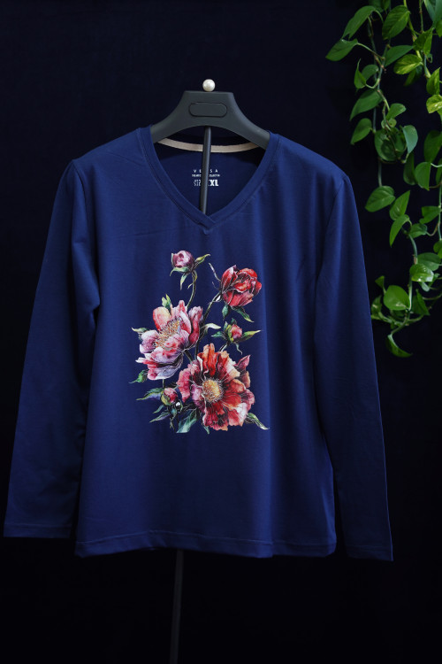 بلوز یقه هفت نخ پنبه زنانه سرمه ای با چاپ گل