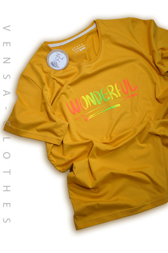 تیشرت پنبه ای خردلی یقه گرد ونسا