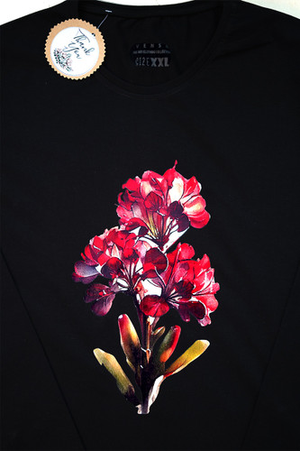 بلوز آستین بلند یقه گرد با چاپ دیجیتالی