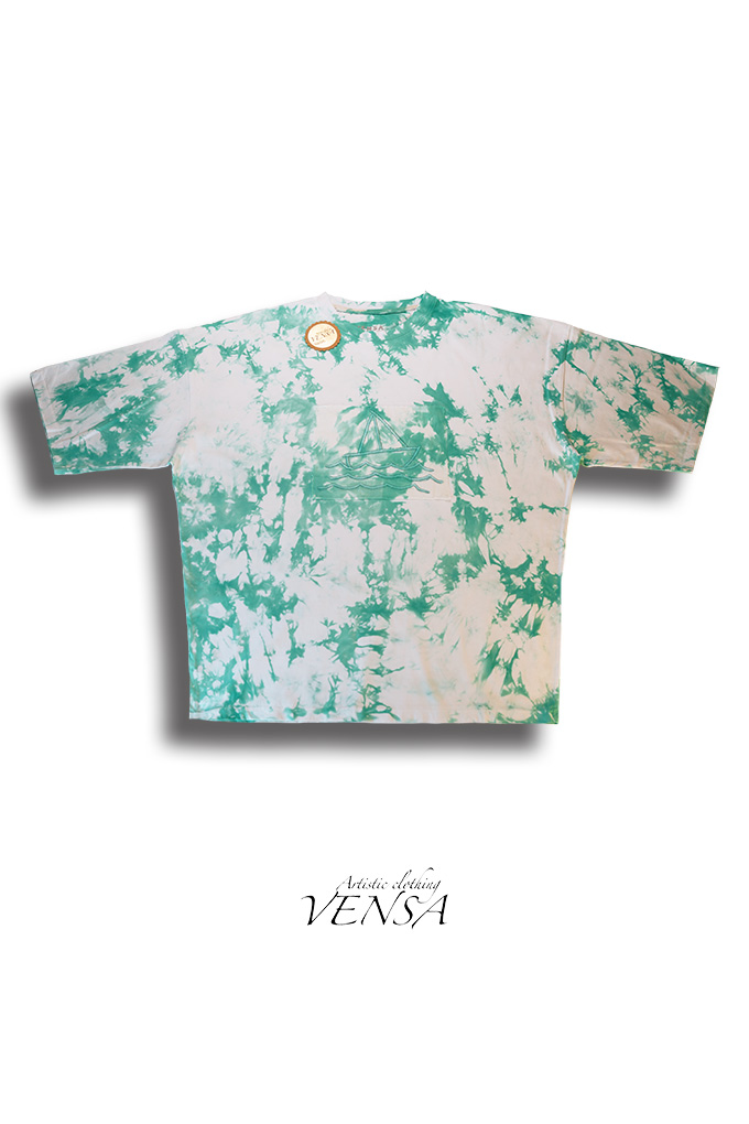 تیشرت اورسایز دستساز با گلدوزی ابریشم