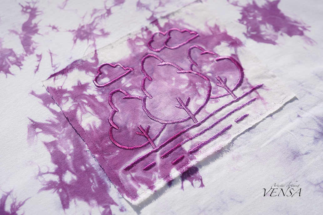 تیشرت تای دای یاسمنی با پنل  گلدوزی